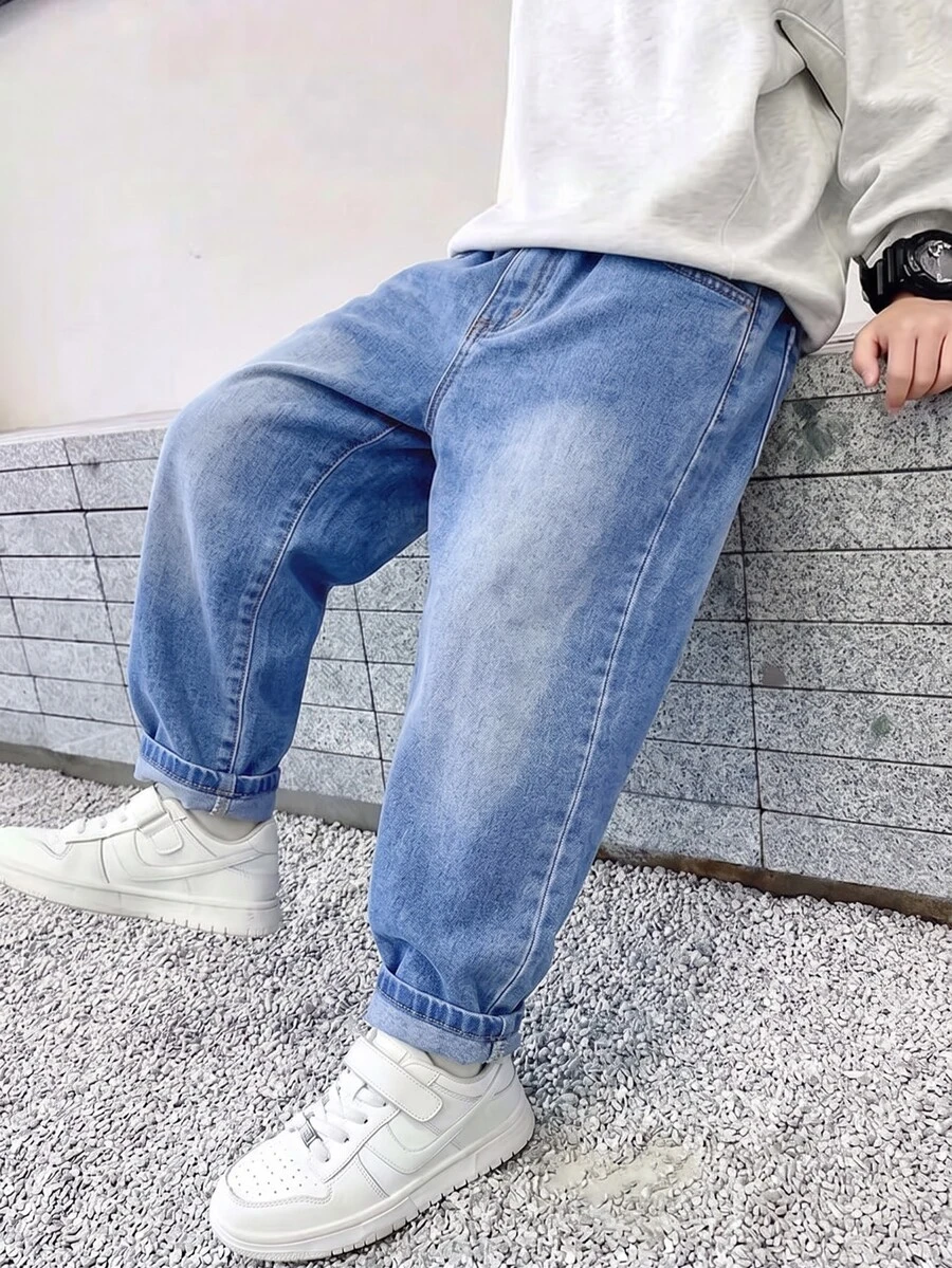 Genkimix Kids 男童返校季簡約水洗丹寧長褲，寬鬆直筒基本休閒牛仔褲 - 淺色水洗藍 - 查看 1