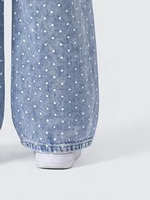 SHEIN Genkimix Kids Girls' Denim Jeans, New All-Season Casual Cute Style, Vintage Light Blue, Elastic Waistband With Heart-Shaped Patch Pockets On Both Sides, Combined With White Polka Dot Print And Snow Wash Effect, Loose Straight Leg Wide Leg Fit, Soft And Comfortable Fabric, Fashionable And Versatile, Suitable For Daily Wear, Gatherings, Outings And More - Light Wash - View 6