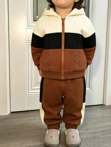 Multifärgad