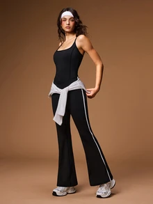 VARSIVA Contrast Color Backless Spaghetti Strap Sports Jumpsuit - Black and White - View 6