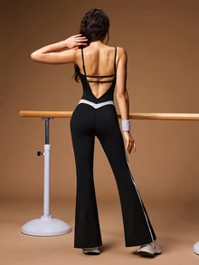 VARSIVA Contrast Color Backless Spaghetti Strap Sports Jumpsuit - Black and White - View 10