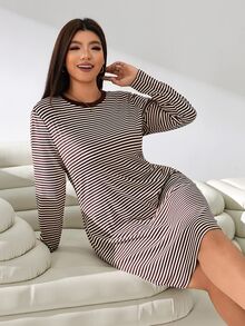 Solflare Gaun Wanita Plus Size Motif Garis Kerah Bulat Lengan Panjang Kasual Tradisional Elegan Lembut Pas Badan untuk Guru Liburan Formal Cokelat Musim Gugur - MultiWarna - View 7