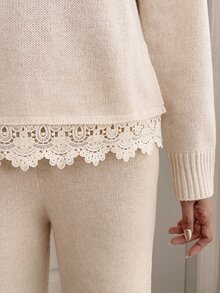 Omancia Setelan 2 Potong Sweater Wanita Lengan Panjang dengan Desain Leher Bulat dan Hiasan Renda yang Elegan - Aprikot - View 5