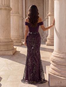 Coutiva Gaun Malam Formal Glamor Wanita Model Duyung dengan Hiasan Payet dan Potongan Bahu Terbuka (Gaya Mewah) - Purple - View 7