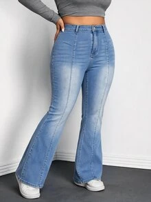 Rivivi Plus Size Fashion Versatile Button Pocket Flared Jeans - Blue - View 5