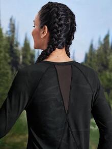 WanderVale Women's Outdoor T-Shirt & Tank Top Mesh Hem Curved Design Slim Fit Flattering Long Sleeve T-Shirt Only Tops - Black - View 7