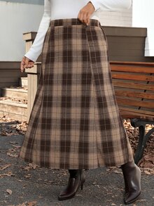Comfylo Plus Size Casual Plaid Skirt For Autumn/Winter - Coffee Brown - View 3