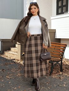 Comfylo Plus Size Casual Plaid Skirt For Autumn/Winter - Coffee Brown - View 4