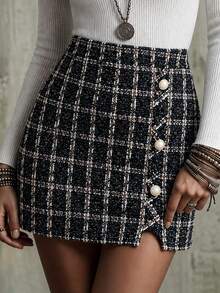Calvaya Elegant Plaid Skirt For Commuting, Autumn - Black - View 1