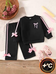 Souflis Souflis 2件組女嬰春秋款黑粉甜美休閒風蝴蝶結印花側邊緞帶3D蝴蝶結裝飾長袖衛衣與直筒褲套裝，寬鬆版型，適合日常穿著、戶外玩耍、小型派對、家庭聚會、短途旅行 - 黑色 - 查看 3