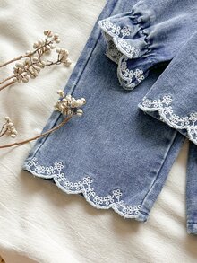 SHEIN 2件組女嬰休閒時尚百搭刺繡牛仔領長袖外套與刺繡牛仔褲套裝，適合日常、戶外、派對、日常穿著 - 彩色 - 查看 10