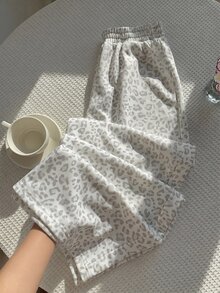 SHEIN Sparklyn 1 Random Piece Tween Girls Wide Leg Digital Leopard Print Sweatpants, Casual Comfortable For Autumn/Winter, Knit,  Loose, Back To School,Butterfly - Multicolor - View 4