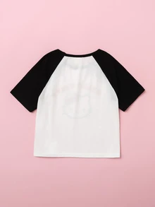 Maija Kids HELLO KITTY AND FRIENDS | SHEIN Maija Kids 兒童青少年女孩休閒趣味 Y2K 優雅可愛針織卡通圖案黑白對比插肩袖短袖套頭 T 恤 校園夏季 - 黑與白 - 查看 3