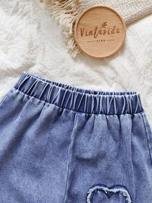 SHEIN Vintaside Kids 女童復古嬰兒休閒領口長袖 2 合 1 T恤 心形刺繡牛仔褲 2 件套 秋季職業日返校紅色 - 玫紅色 - 查看 5