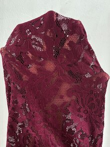 SHEIN CURVE+ كنزة صوفية مقاس كبير للخريف/الشتاء كاجوال بسيطة أنيقة متعددة الاستخدامات بتصميم رقعات شبكية - عنابي اللون - مشاهدة 9