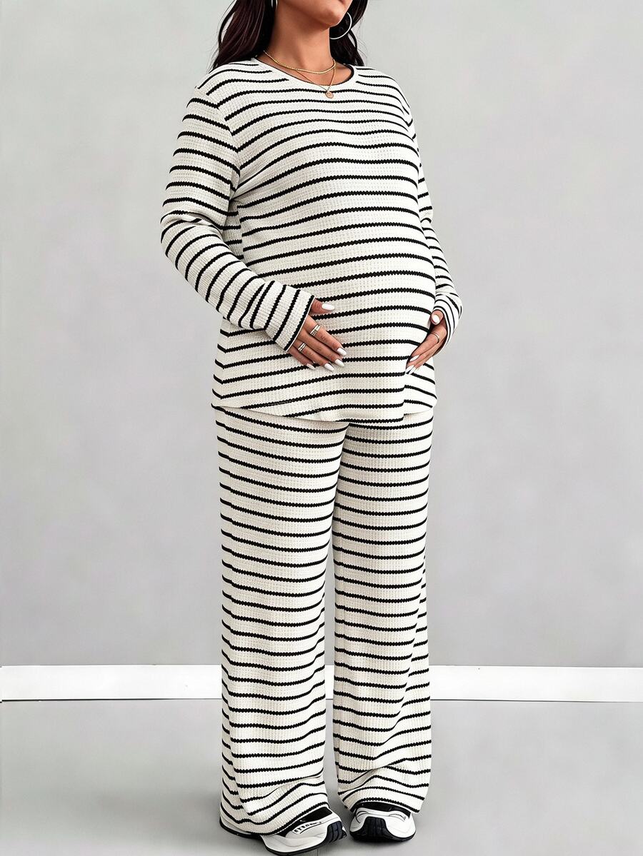 Plussiva Plus Size Striped Top And Pants 2 Pieces Set For Pregnant Women - Black and White - View 1