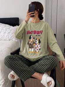 DAZY Conjunto de 2 Peças Camiseta de Manga Curta Solta com Estampa de Cachorrinho Fofo & Calça de Pijama Longa de Perna Reta Xadrez, Roupa de Dormir Feminina de Verão e Outono - Verde - Visão 6