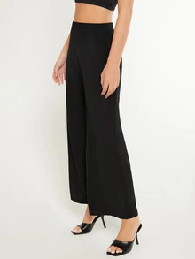 SHEIN BASICS 女款純色時尚百搭寬鬆寬腿褲 秋季居家休閒 純黑休閒百搭旅行度假褲 - 黑色 - 查看 4