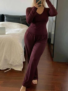Dazy Plus Solid Red New Year Christmas Long Sleeve Slim Fit Top And Pants 2-Piece Set Elegant Spring Autumn Pajama Set - Burgundy - View 5