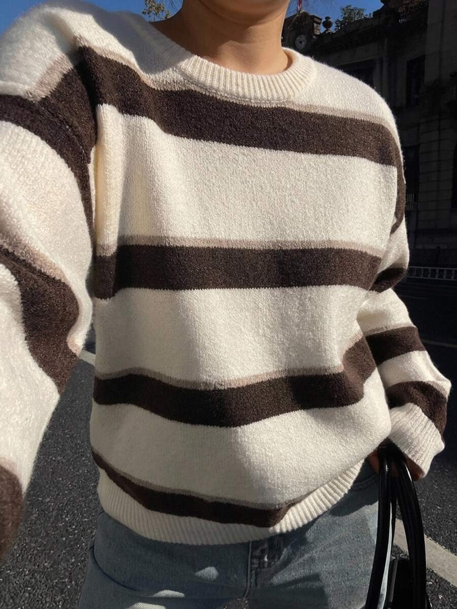 Dazy Plus Sweater Pullover Lengan Panjang Kasual Gaya Jalanan Longgar dengan Leher Bulat Kecil, Motif Blok Warna, dan Aksen Musim Gugur/Dingin, Model Baru untuk Sekolah - Aprikot - View 1