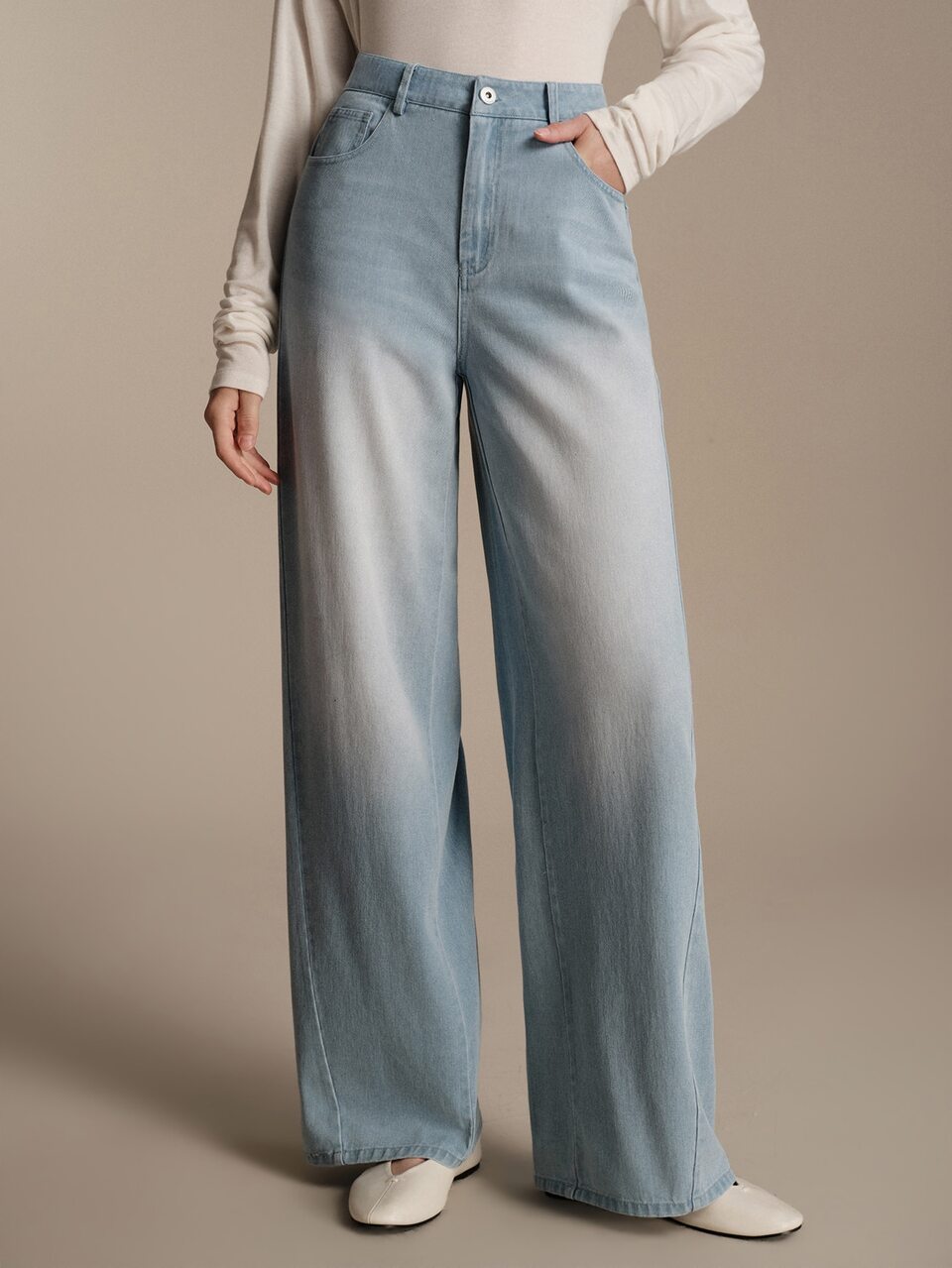 Anewsta Essential Spring/Summer Casual Minimalist American Style High Waist Wide Leg Light Blue Denim Jeans Everyday Holiday