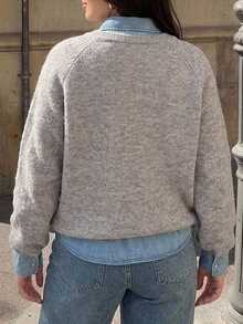 Dazy Plus Atasan Sweater Lengan Panjang Kasual Longgar Leher V Warna Polos untuk Musim Gugur/Dingin - Aprikot - View 2