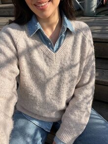 Dazy Plus Atasan Sweater Lengan Panjang Kasual Longgar Leher V Warna Polos untuk Musim Gugur/Dingin - Aprikot - View 8