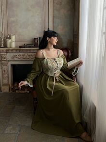 Lyrianda Gaun Elegan Lengan Panjang Bahu Terbuka dengan Desain Ikat dan Kain Jacquard Ukuran Plus untuk Wanita, Cocok untuk Musim Gugur. - Olive Green - View 5