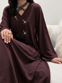 Yasmyna Gaun Abaya Wanita Berhiaskan Berlian Imitasi, Leher V, Lengan Mengembang, Longgar, Polos, Muslimah, Gaun Panjang Musim Gugur untuk Pernikahan dan Perjamuan - Red Violet - View 5