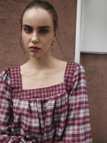 Nöista Kemeja kotak-kotak longgar, sempurna untuk gaya retro dan awet muda. Gaya Prancis yang imut, kasual, lengan berkerut, serbaguna. Cocok untuk musim gugur/musim dingin. - Red Violet - View 6