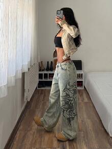 StreetHx Plus Size Retro Vintage Print Flared Leg Jeans - Medium Wash - View 4