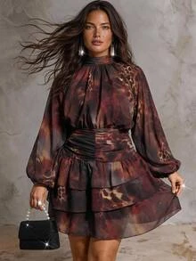 SHEIN Clasi فستان مقاس كبير بطبعة نمر وصبغة ربط مع أكمام فانوس وخصر مجعد - متعدد الألوان - مشاهدة 2