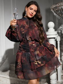 SHEIN Clasi فستان مقاس كبير بطبعة نمر وصبغة ربط مع أكمام فانوس وخصر مجعد - متعدد الألوان - مشاهدة 5
