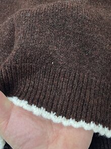 Rusticease Cardigan Rajut Kasual Lengan Panjang Motif Blok Warna untuk Wanita dengan Resleting Depan - Coklat - View 6