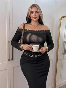SHEIN CURVE+ 大尺碼女款蕾絲拼接不對稱肩休閒日常出遊T恤 - 黑色 - 查看 4