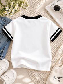 SHEIN Playful Pals 6M-3T 嬰兒女童黑白條紋對比色短袖圓領馬印花休閒上衣 夏季開學女童上衣 - 白色 - 查看 4