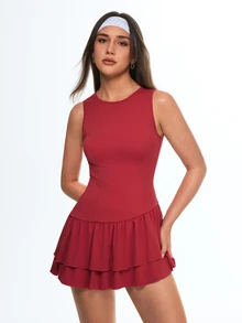 CourtClass CourtClass 女士运动连衣裙，圆领背心泡泡裙，瑜伽网球运动套装，含紧身裤短裤 - 紅色 - 查看 3