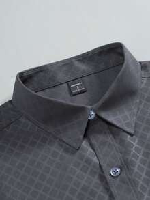 Manfinity Mode Men's Business Casual Classy Plaid Single-Breasted Long Sleeve Shirt For Office Business Formal And Commute Black Autumn, Old Money - Dark Grey - View 5