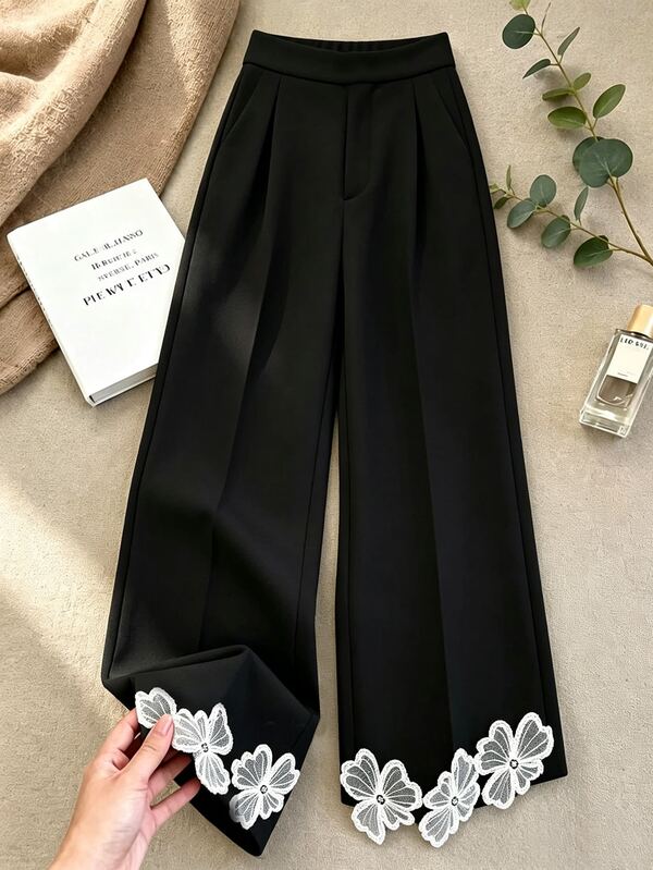 GlowEve CURVE Plus Size Women's Minimalist Elegant Floral Decor Solid Color Long Pants, Suitable For Casual Wear, Daily Shopping, Daily Commute