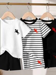 SHEIN 1組隨機發貨 嬰兒休閒經典騎士印花圓領短袖T恤短褲套裝 黑白對比色 夏季生日穿搭 - 彩色 - 查看 3