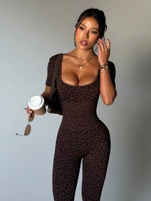 Slayform Slayform Dewbera Women's Seamless Waist Cinching Leopard Print Sexy Short Sleeve Yoga Jumpsuit - Coffee Brown - View 9