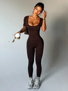 Slayform Slayform Dewbera Women's Seamless Waist Cinching Leopard Print Sexy Short Sleeve Yoga Jumpsuit - Coffee Brown - View 2