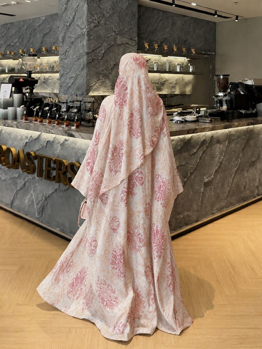 Yasmyna Women's Loose Casual Floral Print Comfortable Soft Fabric Elegant Prayer Robe - Baby Pink - View 1