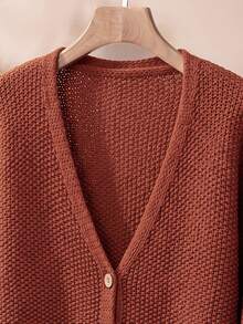 Rusticease Cardigan Polos Model Drop Shoulder, Cocok untuk Sehari-hari, Sekolah, Warna Cokelat Karat, Musim Gugur, Kasual, Sederhana, untuk Hari Thanksgiving, dan Lainnya. - Coklat - View 4