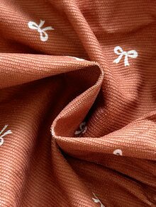 SHEIN Vintaside Kids 1件幼童女童刺繡洋裝，甜美鐵鏽棕色，荷葉邊鈕扣蝴蝶結長袖圓領，正裝生日派對秋季假期婚禮賓客復古風 - 卡其色 - 查看 5