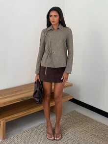 SHEIN Unity Jaket Pendek Wol Motif Houndstooth Vintage untuk Wanita, Plaket Miring Asimetris dengan Tali Simpul Tali, Mantel Longgar, Cocok untuk Pakaian Sehari-hari, Gaya Mantel Biasa - Coklat - View 6