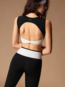 VARSIVA Women's Striped Colorblock Tank Top And Criss-Cross Waist Tight Leggings Sports Set - Black and White - View 2