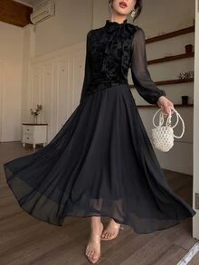 Modelyn Women's Tie Waist Ruched Positioned Print Long Sleeve Dress - Black - View 3
