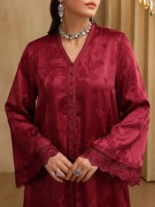 SHEIN Najma 女士V领优雅提花缎带蕾丝拼接长袖喇叭连衣裙 - 紅色 - 查看 2