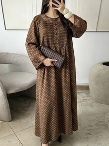 Al Najma Gaun Motif Bunga Kecil Polos dengan Desain Renda Kontras, Elegan, Lengan Panjang Longgar, Pola Bunga Acak, Gaun Arab Tradisional Ukuran Besar - Coklat - View 6
